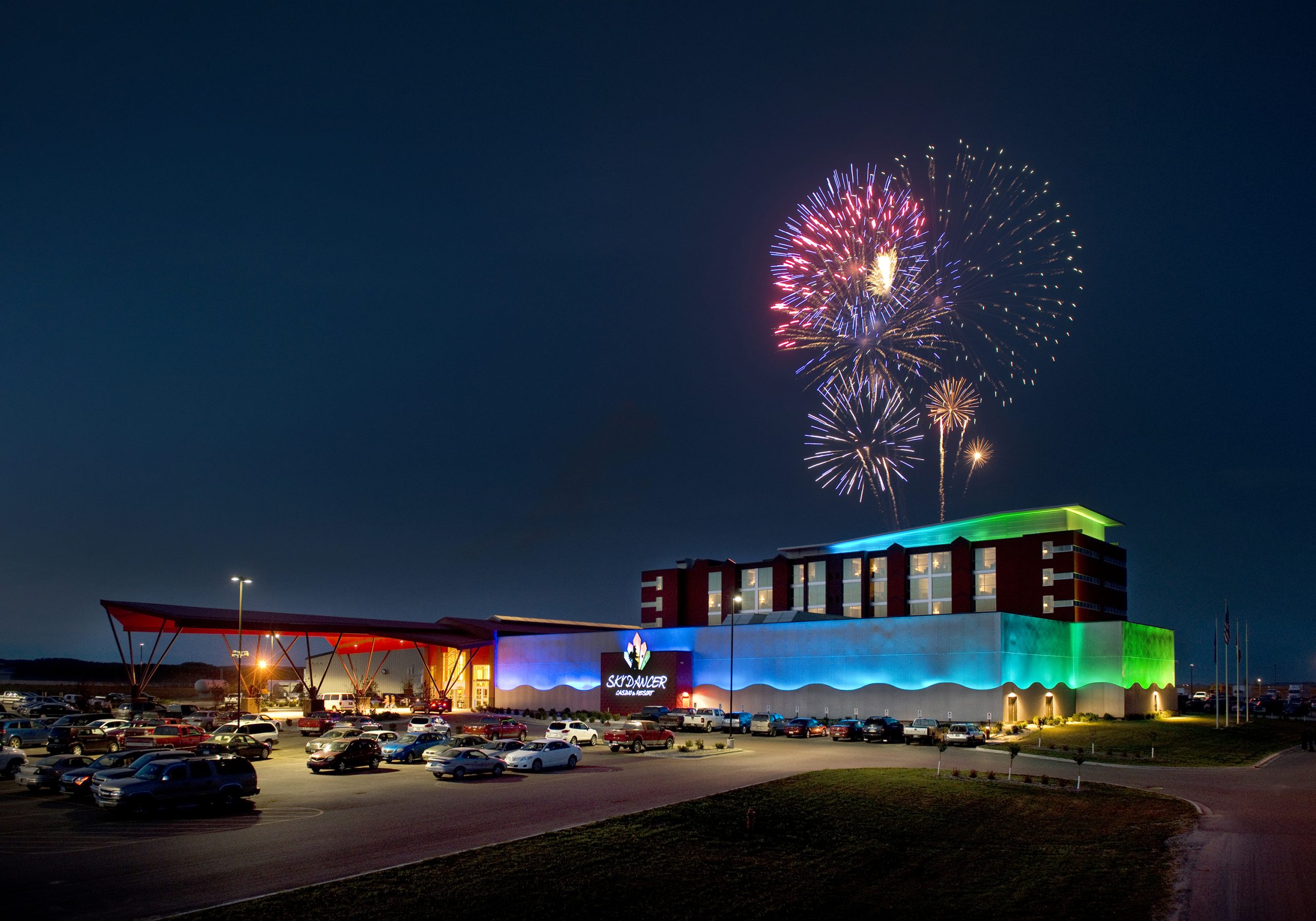 The hotel tower mimics the glow of the Northern Lights.