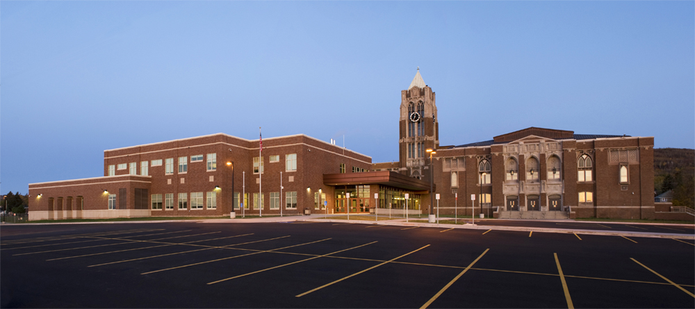 DENFELD High School exterior DSGW Architecture education